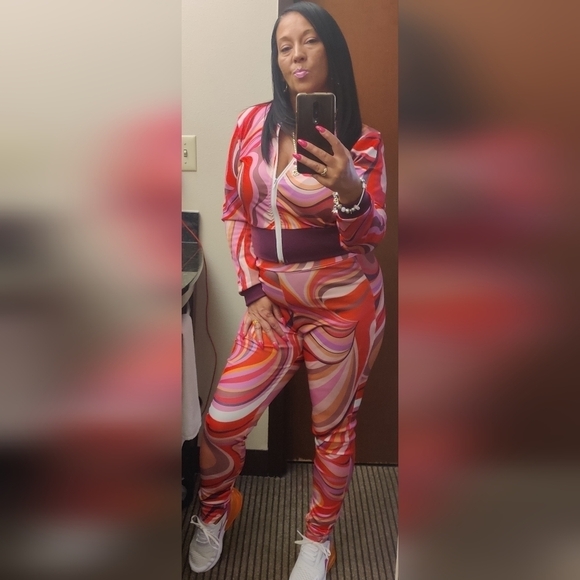 Red Print Zipper Collar Long Sleeve Two Piece Set - Picture 6 of 6